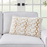 Nourison Lifestyle -AA019- YELLO Cotton shell with polyester fill. Zipper closure. 12X20 - YELLO